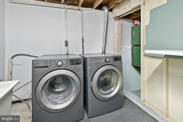 412 SILVER ROCK RD, Rockville, MD 20851