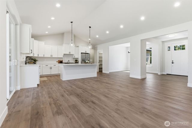 123 Cedar Drive, Chehalis, WA 98532