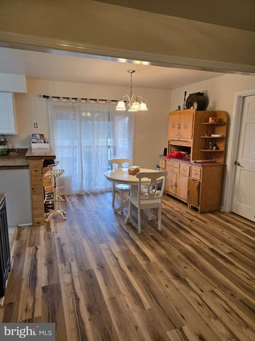 70 KATHYS LN, Hedgesville, WV 25427