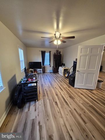 70 KATHYS LN, Hedgesville, WV 25427