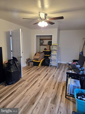 70 KATHYS LN, Hedgesville, WV 25427