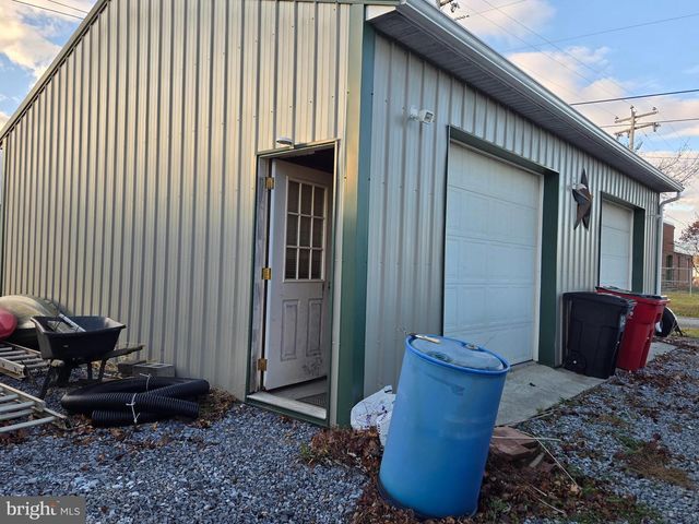 70 KATHYS LN, Hedgesville, WV 25427