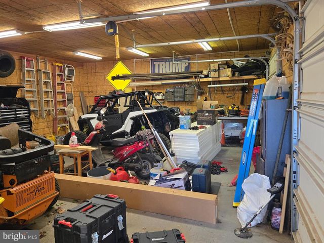 70 KATHYS LN, Hedgesville, WV 25427