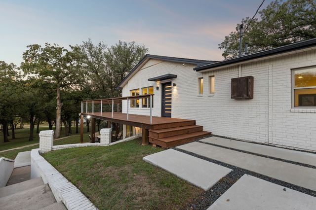 7342 Briar Road, Azle, TX 76020