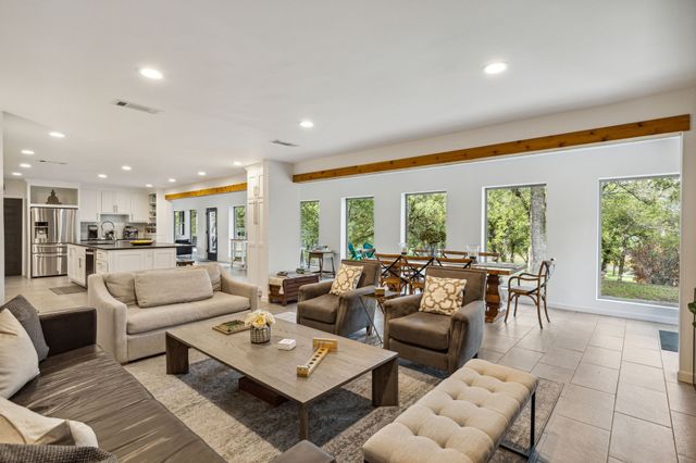 7342 Briar Road, Azle, TX 76020