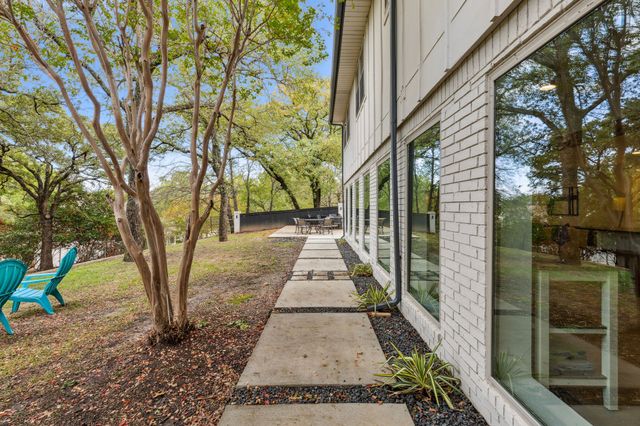 7342 Briar Road, Azle, TX 76020