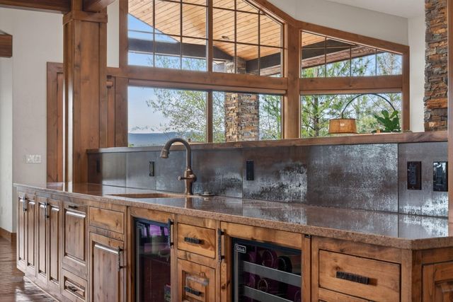 19345 Roswell Drive, Bend, OR 97702