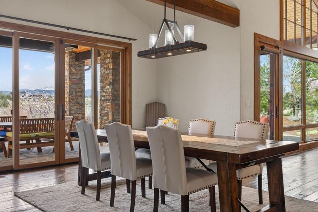 19345 Roswell Drive, Bend, OR 97702