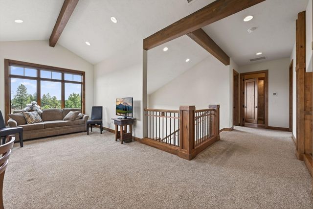 19345 Roswell Drive, Bend, OR 97702