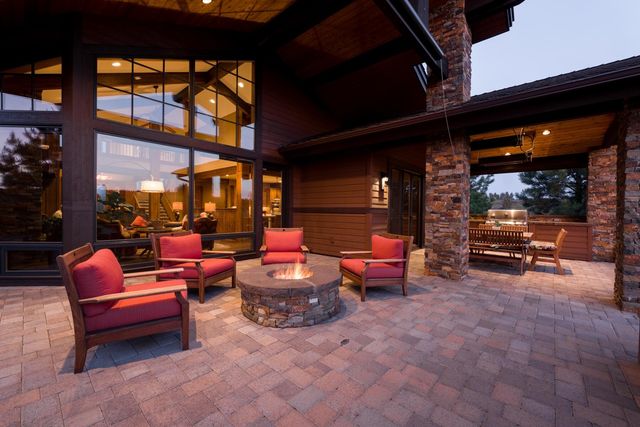 19345 Roswell Drive, Bend, OR 97702