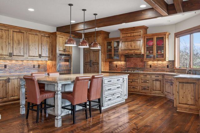 19345 Roswell Drive, Bend, OR 97702