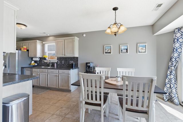 3013 Pomeroy Place, Fort Wayne, IN 46818