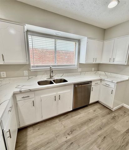16810 Limeshade Lane, Sugar Land, TX 77498