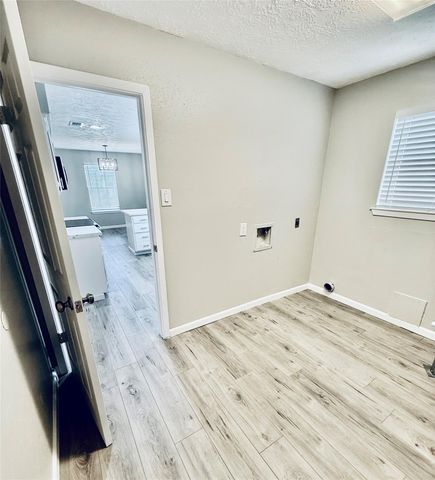 16810 Limeshade Lane, Sugar Land, TX 77498