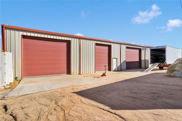 10328 El Centro, Oak Hills, CA 92344