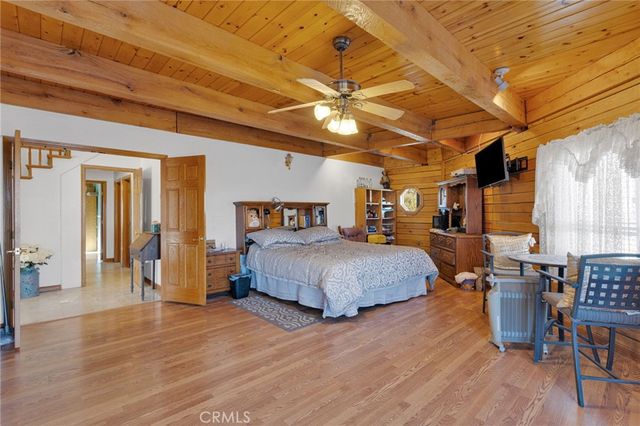 10328 El Centro, Oak Hills, CA 92344