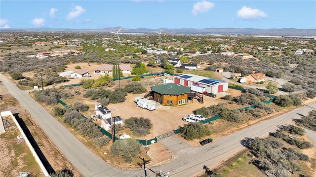 10328 El Centro, Oak Hills, CA 92344