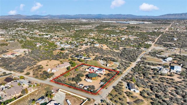 10328 El Centro, Oak Hills, CA 92344