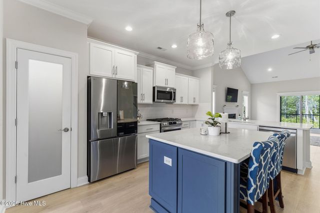 177 Tilloo Cut Way, Hampstead, NC 28443