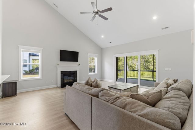 177 Tilloo Cut Way, Hampstead, NC 28443