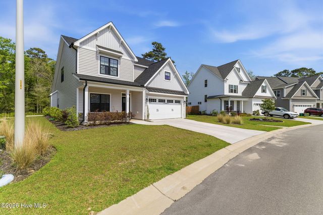 177 Tilloo Cut Way, Hampstead, NC 28443