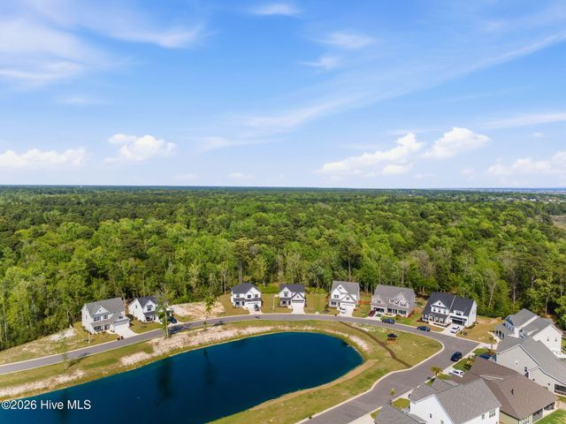 177 Tilloo Cut Way, Hampstead, NC 28443