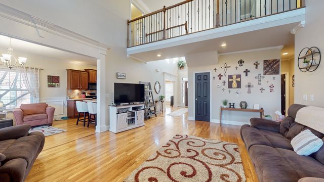5344 Saint Ives Dr, Murfreesboro, TN 37128