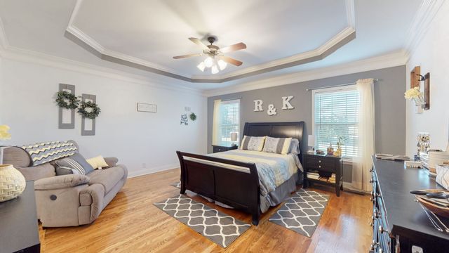 5344 Saint Ives Dr, Murfreesboro, TN 37128