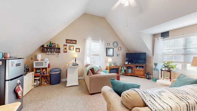 5344 Saint Ives Dr, Murfreesboro, TN 37128