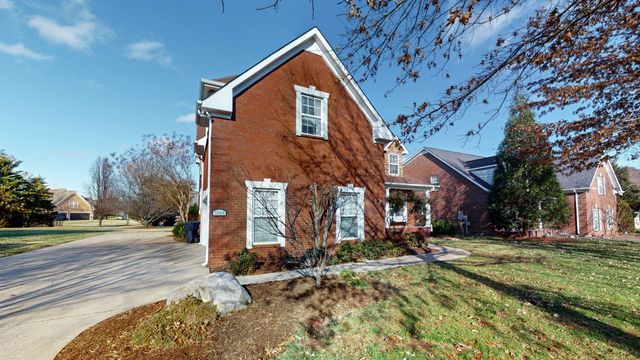 5344 Saint Ives Dr, Murfreesboro, TN 37128
