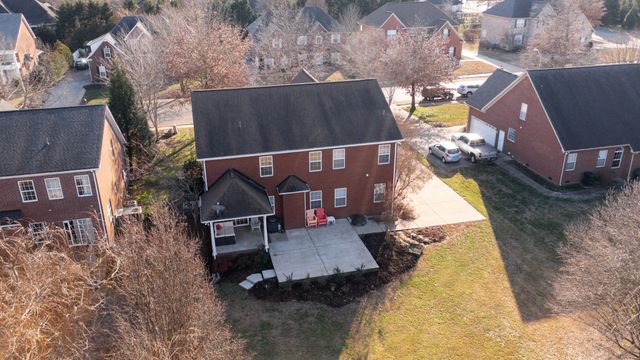 5344 Saint Ives Dr, Murfreesboro, TN 37128