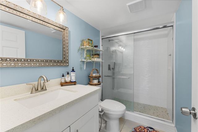9495 Evergreen Pl 103, Davie, FL 33324