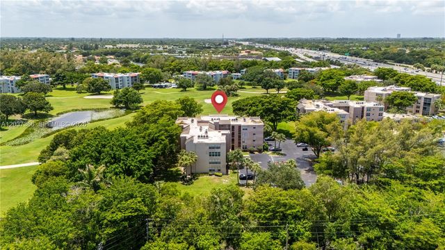 9495 Evergreen Pl 103, Davie, FL 33324
