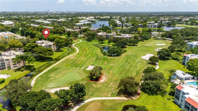 9495 Evergreen Pl 103, Davie, FL 33324