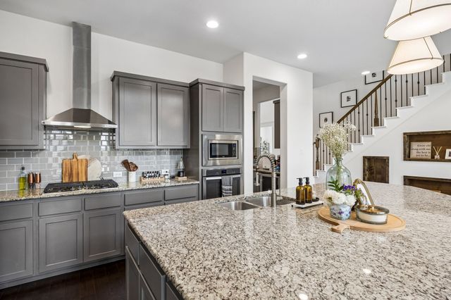 7704 Krause Springs Drive, Mckinney, TX 75071