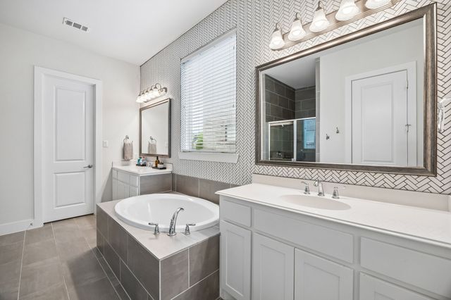 7704 Krause Springs Drive, Mckinney, TX 75071