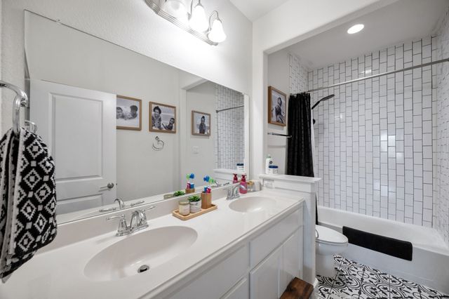 7704 Krause Springs Drive, Mckinney, TX 75071