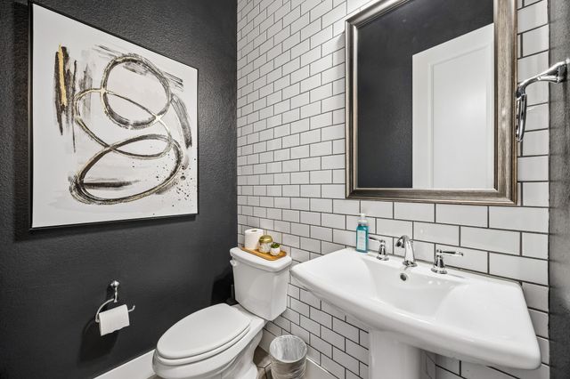 7704 Krause Springs Drive, Mckinney, TX 75071