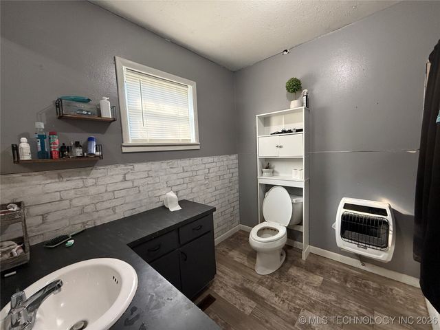 7405 Wainwright Road, Oktaha, OK 74450