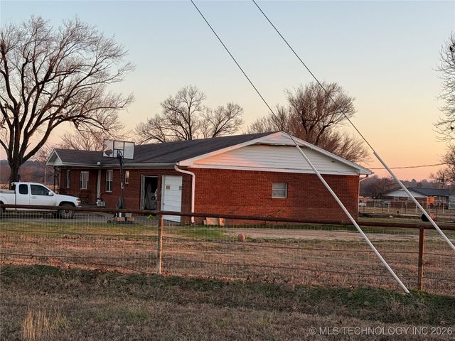 7405 Wainwright Road, Oktaha, OK 74450