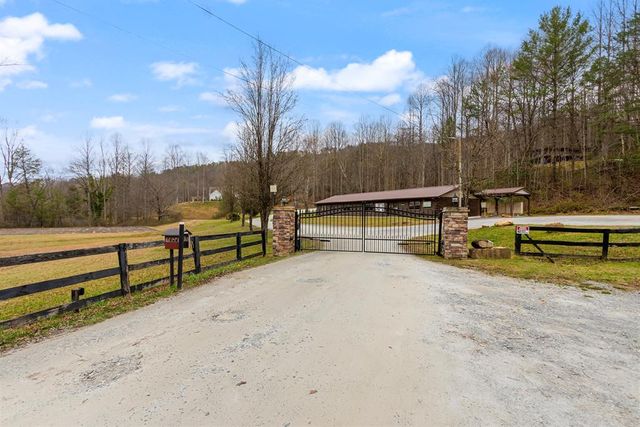 175 Pine Ridge Drive, Andrews, NC 28901
