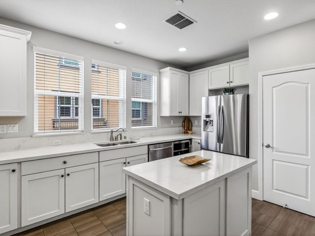 469 Bellezza Place, San Jose, CA 95128