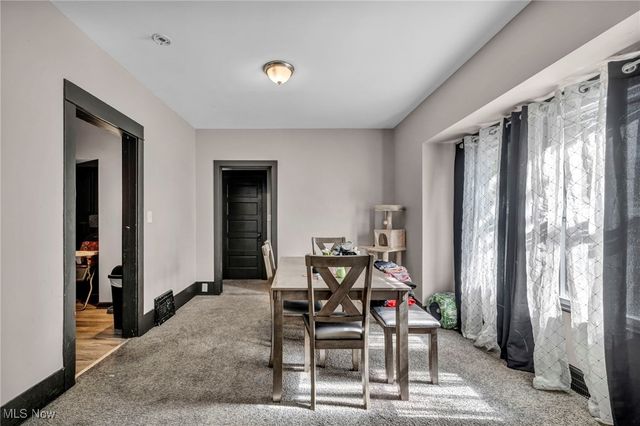 2013 W 99th Street, Cleveland, OH 44102