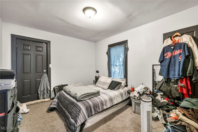 2013 W 99th Street, Cleveland, OH 44102