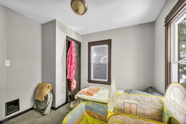 2013 W 99th Street, Cleveland, OH 44102