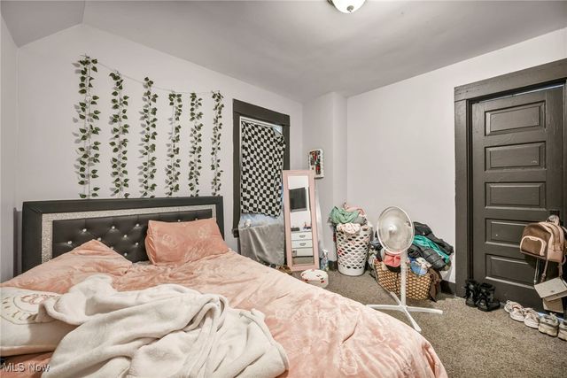 2013 W 99th Street, Cleveland, OH 44102