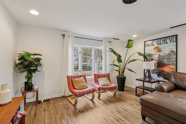 812 Center STREET, Lake Geneva, WI 53147