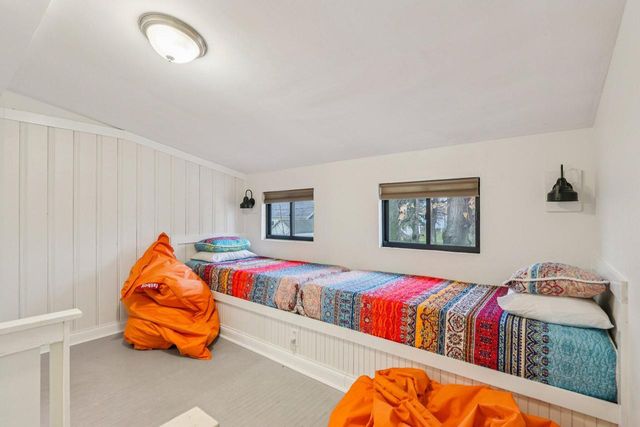 812 Center STREET, Lake Geneva, WI 53147