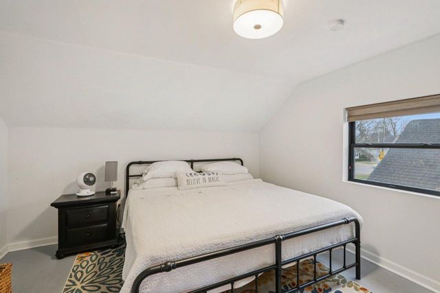 812 Center STREET, Lake Geneva, WI 53147