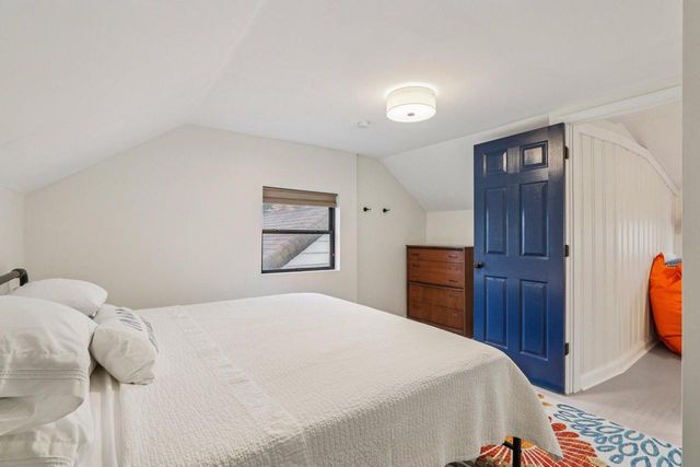 812 Center STREET, Lake Geneva, WI 53147